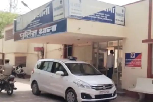 बीकानेर में अकाउंट से निकले लाखों:बैंक मैनेजर और ई-मित्र संचालक के खिलाफ मामला दर्ज; 7 लाख की ठगी का आरोप