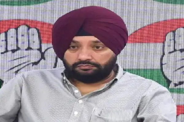दिल्ली कांग्रेस अध्यक्ष पद से अरविंदर लवली का इस्तीफा