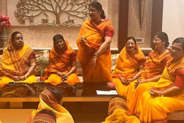 कनेक्ट डोर टू डोर अभियान आयोजित
