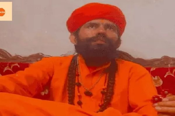 संत की अश्लील चैट और वीडियो आया सामने,स्थानीय लोगों में रोष