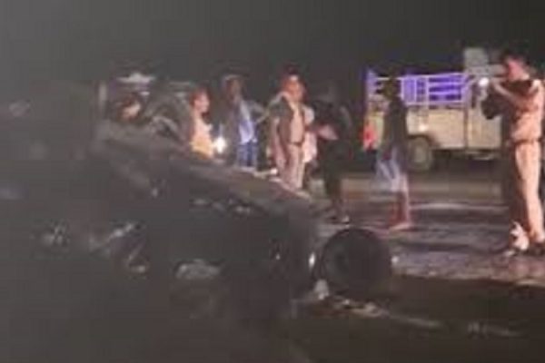 दादा की चिता की आग ठंडी भी नहीं हुई और 2 पोतियों की मौत मचा हाहाकार