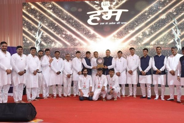 तेयुप चेन्नई को विशिष्ट परिषद तथा 7 अन्य आयामों में पुरुस्कृत किया