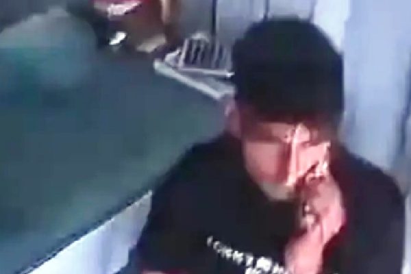 भाजपा नेता के पेट्रोल पंप से चुराए 2.5 लाख