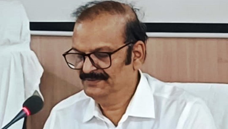 राष्ट्रीय यूरोलॉजी सम्मेलन में बीकानेर के डॉ. मुकेश चन्द्र आर्य के दुर्लभ सर्जरी शोध पोस्टर को मिला प्रथम पुरस्कार