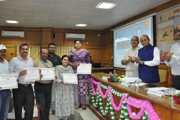 राष्ट्रीय उष्ट्र अनुसंधान केन्द्र में हिन्दी चेतना मास का समापन