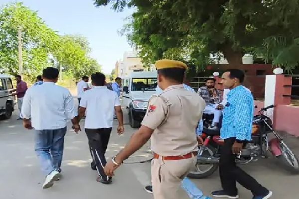 SOG ने बीकानेर में नौ जगह मारा छापा