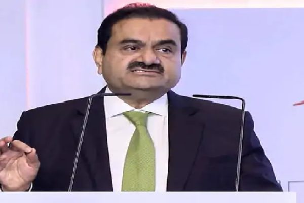गौतम अडाणी पर न्यूयॉर्क में धोखाधड़ी का आरोप