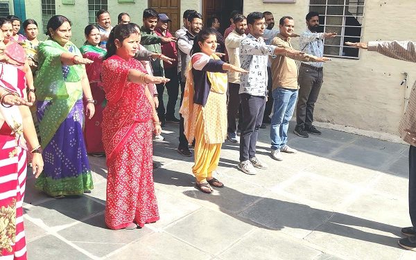 डॉ. टैस्सीटोरी की स्मृति में दो दिवसीय ‘ओळू समारोह’ के दूसरे दिन राजस्थानी मान्यता के लिए संकल्प लिया