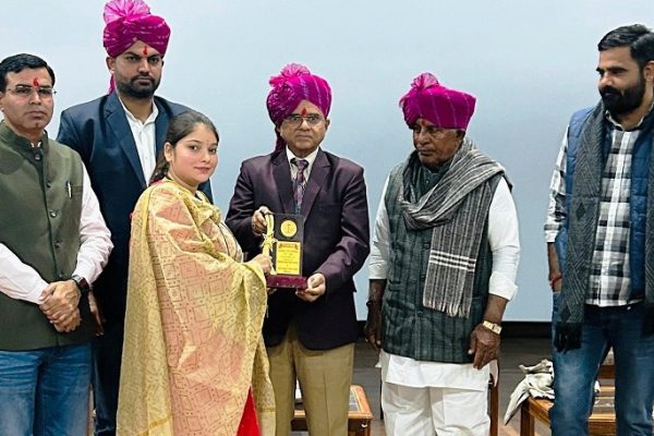 एमजीएसयू – तीन दिवसीय यूथ फेस्टिवल आह्वान 2024 का समापन समारोह हुआ आयोजित