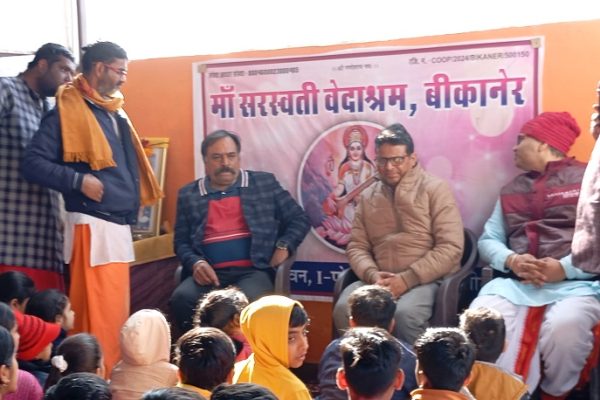 कर्मकांड प्रशिक्षण शिविर में विष्णु सहस्रनाम स्तोत्र का अध्ययन