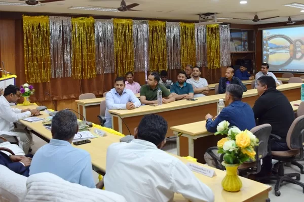 अश्व अनुसंधान केंद्र पर हिमाचल प्रदेश के पशु चिकित्सकों का प्रशिक्षण प्रारंभ