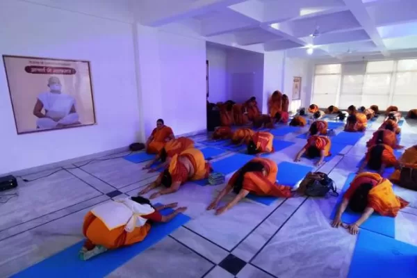 एक दिवसीय प्रेक्षा ध्यान शिविर का आयोजन