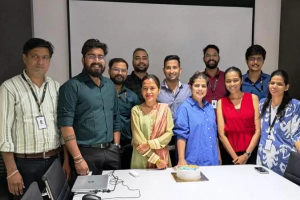 10 प्रतिभाशाली सदस्यों ने जीता थाईलैंड टूर
