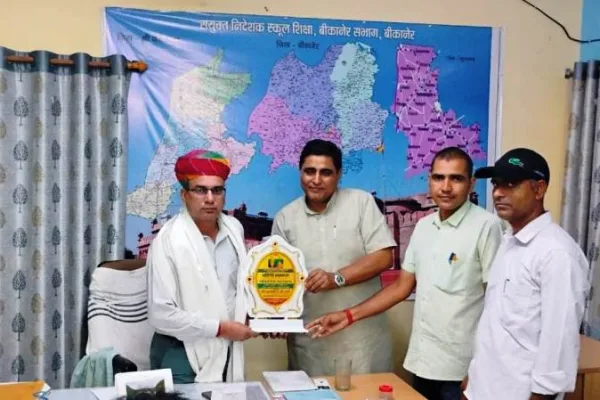 सैनिक स्कूल बीकानेर का प्रतिनिधिमंडल संयुक्त निदेशक से मिला, शीघ्र संचालन का मिला आश्वासन