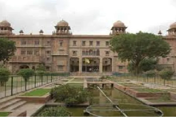बीकानेर वेटरनरी विवि कुलपति चयन समिति में नियम ताक पर, त्रिभुवन की अध्यक्षता पर उठे सवाल