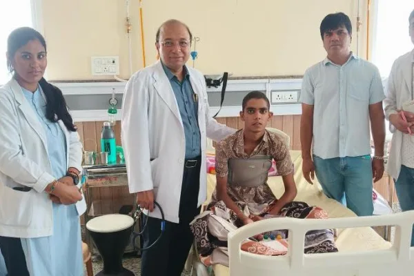 आचार्य तुलसी क्षेत्रीय कैंसर उपचार केंद्र में एक 14 वर्षीय बच्चे का बहुत दुर्लभ ऑपरेशन सफल हुआ