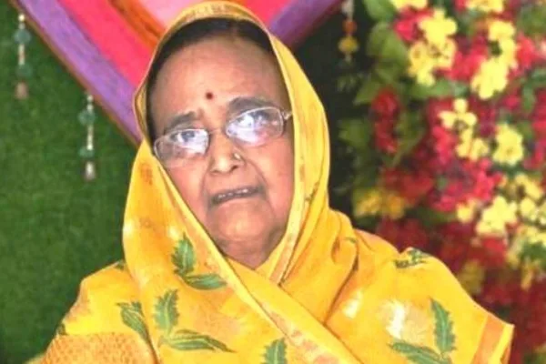 55 दिनों की तपस्या के बाद तारादेवी बैद के तिविहार संथारे का आज दूसरा दिन