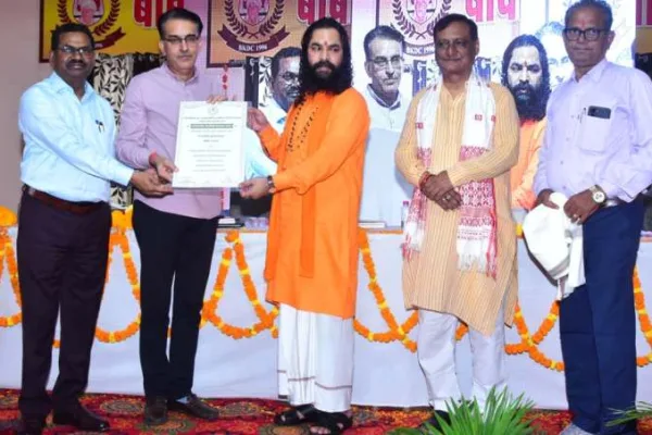 बीकानेर के साहित्यकार रवि पुरोहित ‘अंतरराष्ट्रीय मानविकी पुरस्कार’ से सम्मानित