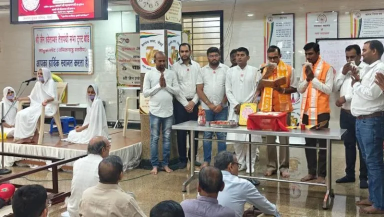साध्वी श्री उदितयशाजी के सान्निध्य में चेन्नई में दीपावली पूजन कार्यशाला
