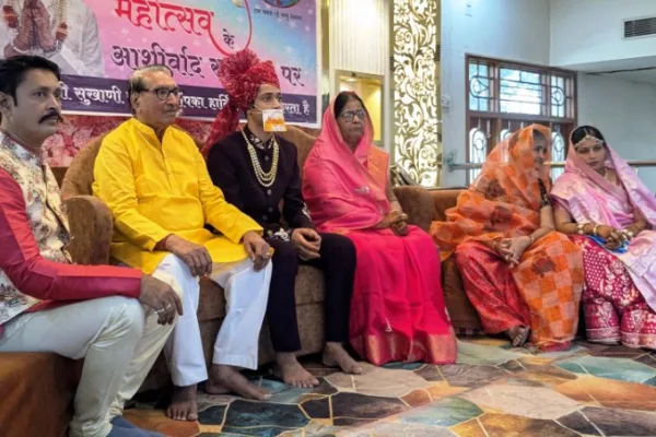 17 वर्षीय पुलकित सुखानी का प्रव्रज्या महोत्सव संपन्न