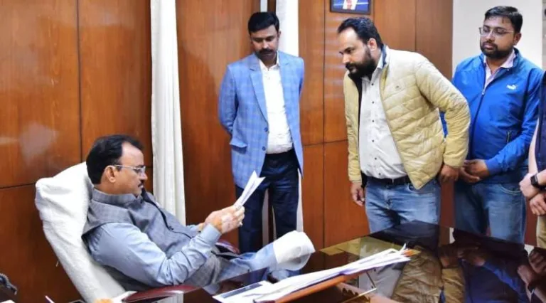 राजस्थान अधीनस्थ कंप्यूटर कर्मचारी संघ के अध्यक्ष ने डिप्टी सीएम बैरवा से की मुलाकात