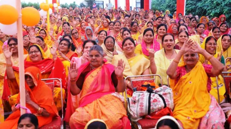 महारास और रुक्मिणी विवाह की कथा सुन मंत्रमुग्ध हुए श्रद्धालु, बीकानेर में कृष्ण भक्ति की बयार