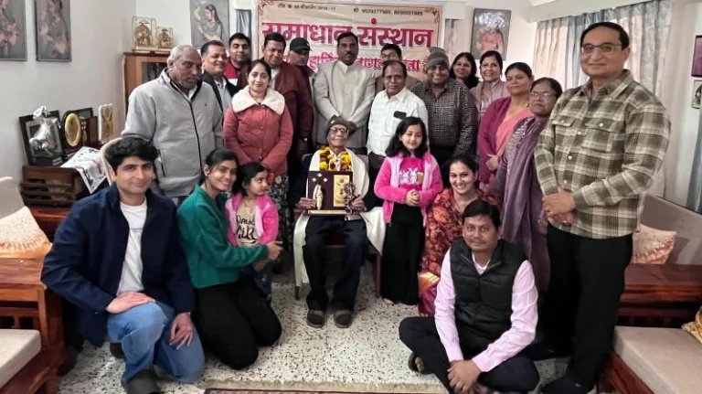 साहित्य के ‘शिखर पुरुष’ का अभिनंदन